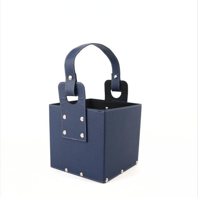 Canasta Cuerina Remache Azul (cm06)